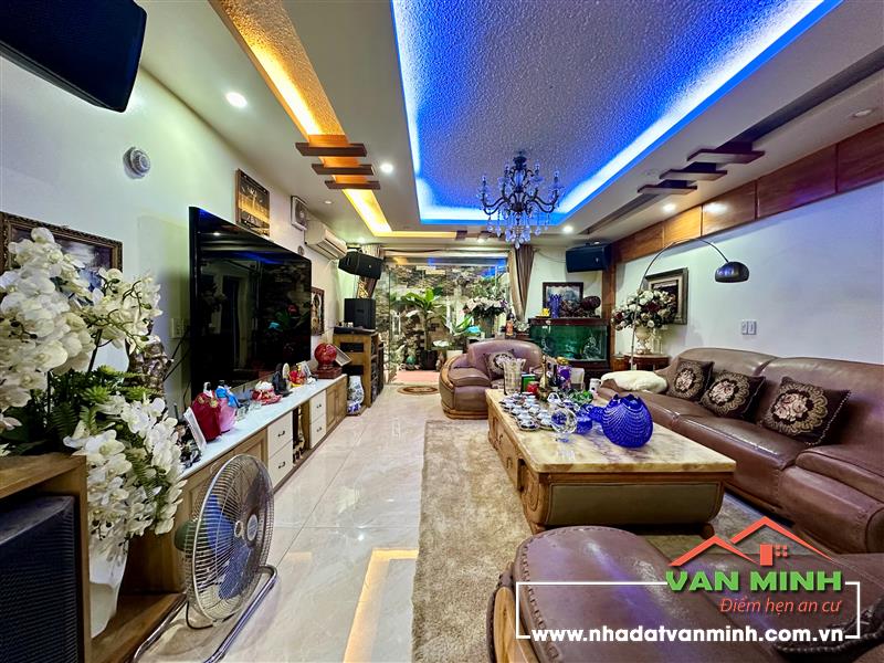 Bán nhà mặt đường Đình Đông, Lê Chân, Hải Phòng