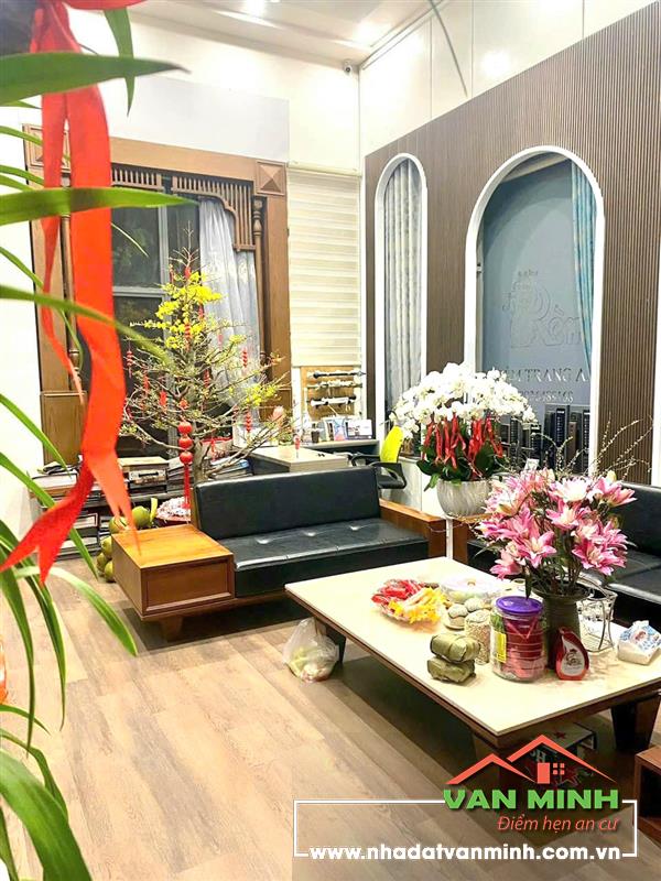 - Chủ cần bán nhà 6 tầng trong khu đô thị ven sông Lạch Tray cầu Rào 2 Hải Phòng  - Diện tích: 128m2 Ngang 8m, sâu 16m. - Nhà