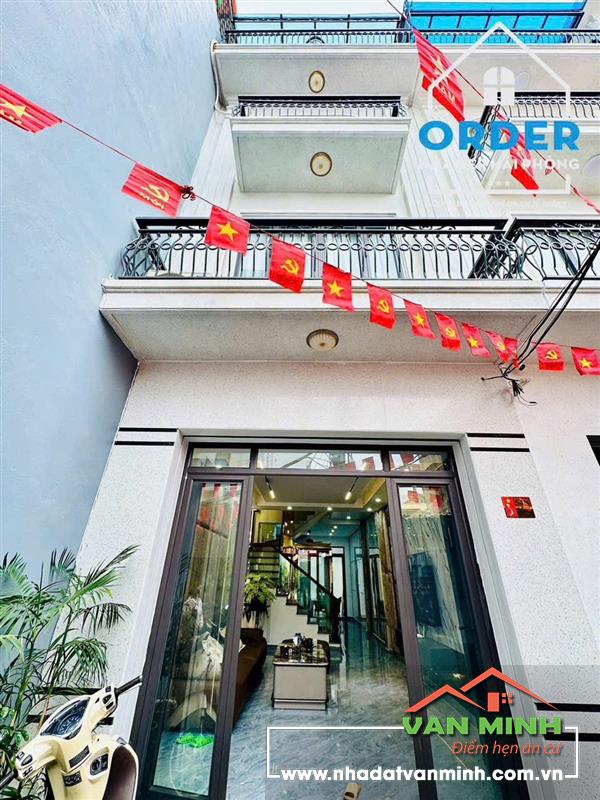 Bán nhà đẹp phố Hồ Sen, Oto đỗ cửa, Lê Chân, Hải Phòng