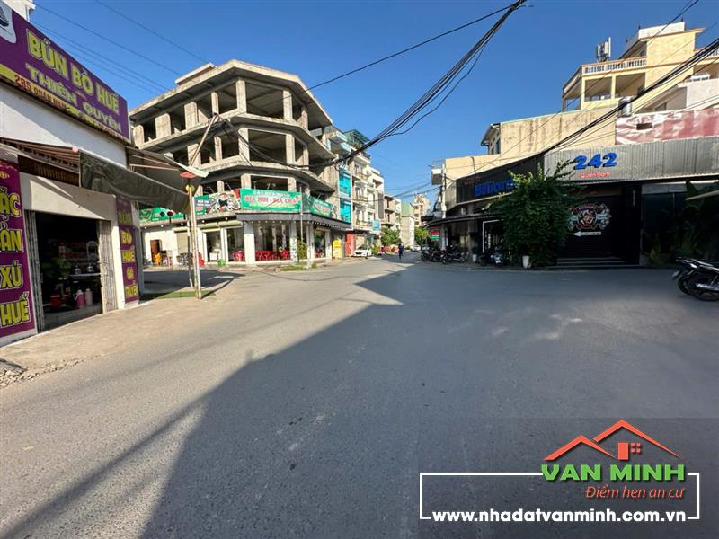 Lô 240m2 ngang 8m khu Quán Nam Lê Chân Hải Phòng  - Lô đất 2 mặt đường 1 mặt đường Quán Nam - 1 mặt đường Thiên Lôi  - Cấp ph