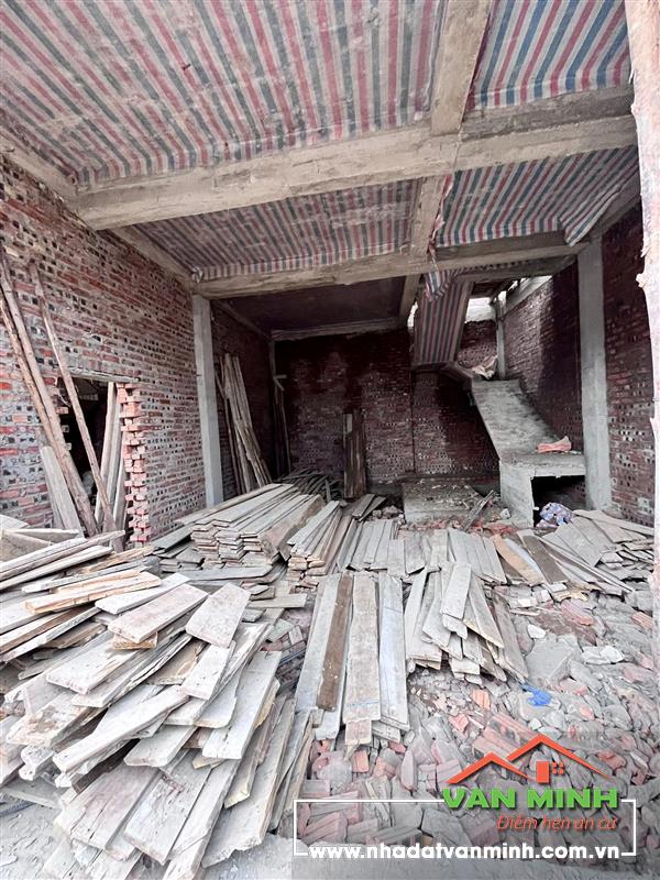 Bán nhà Hồ Sen Lê chân Hải phòng 