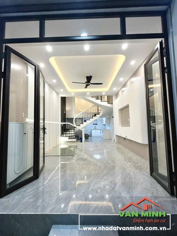 Bán nhà 3,5 tầng mặt ngõ phố Đông Khê, An Đà