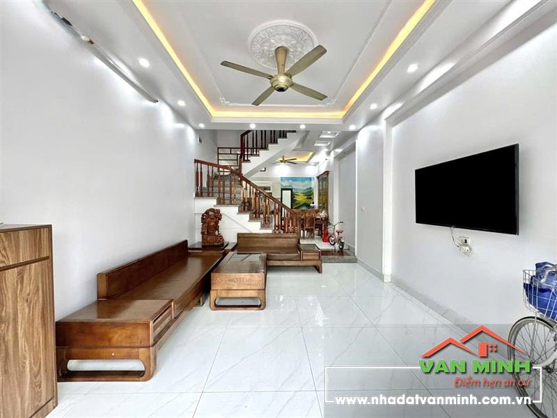 Bán nhà Ngô Gia Tự oto đỗ cửa, Hải An, Hải Phòng