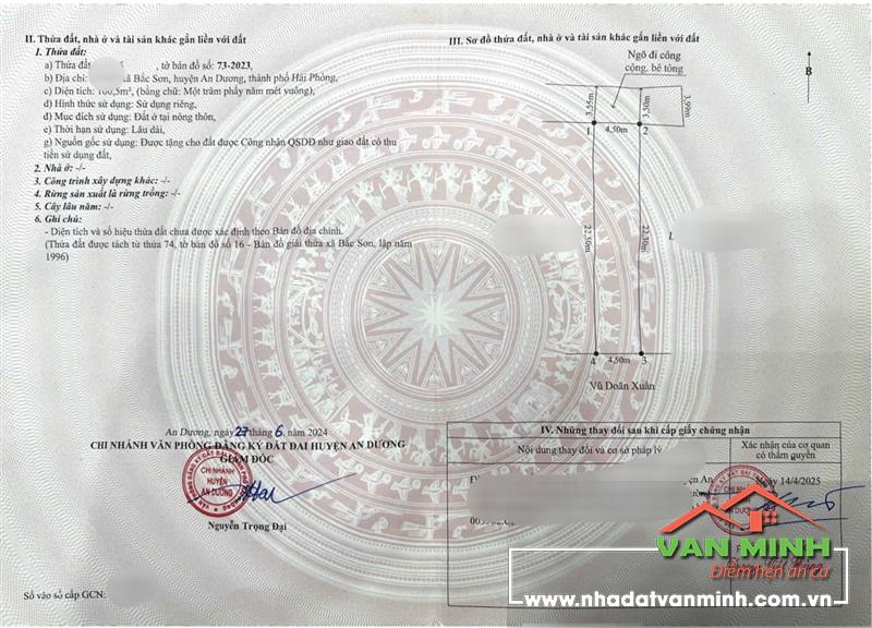 - Bán lô đất Bắc Sơn An Dương Hải Phòng. - Diện tích: 100m² ngang 4,5m  - Ô tô vào tận đất  - Gần trường học uỷ ban  Chỉ: 2 t