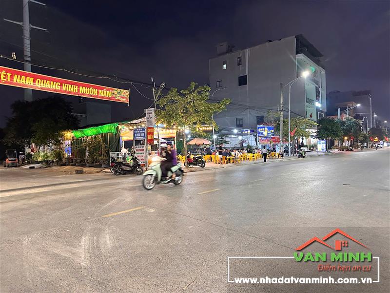 - Đất khu vực Trang Quan Chùa Nghèo - PG An Dương Hải Phòng. - 2 lô liền kề 1 góc 1 áp góc phí sau. - Lô góc 112m2 ngang 6,7m