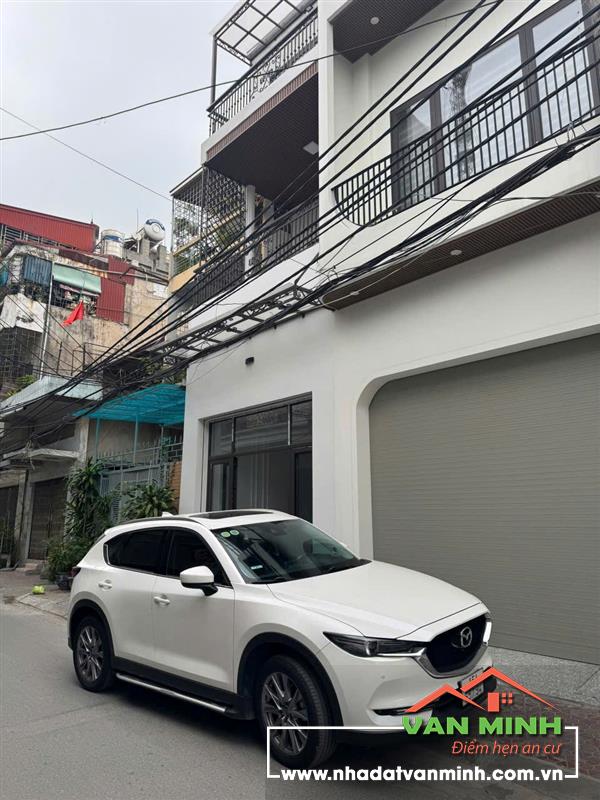 - Bán Nhà Mặt Đường 3,5 tầng tại Phố Nguyễn Hữu Tuệ (Phố Cấm - Lê Lợi) - Hải Phòng - Vỉa hè ( oto đỗ cửa hay vào nhà được) Ki