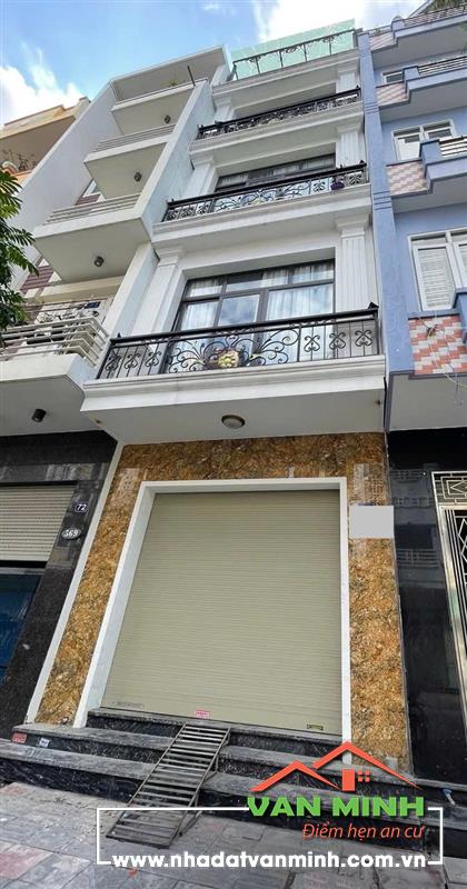 Bán nhà 5 tầng thang máy Lô 22 Lê Hồng Phong 