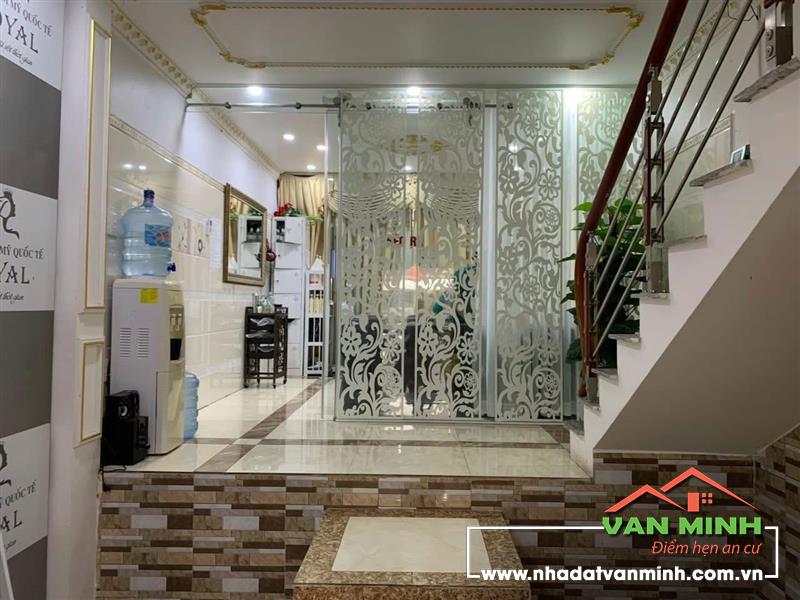 Bán nhà mặt đường Hoàng Minh Thảo Lê chân Hải phòng 