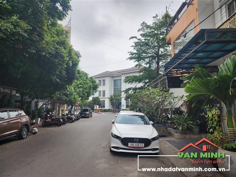 Bán đất ngay mặt đường Ngô Gia Tự, lô 14 Lê Hồng Phong, Hải Phòng