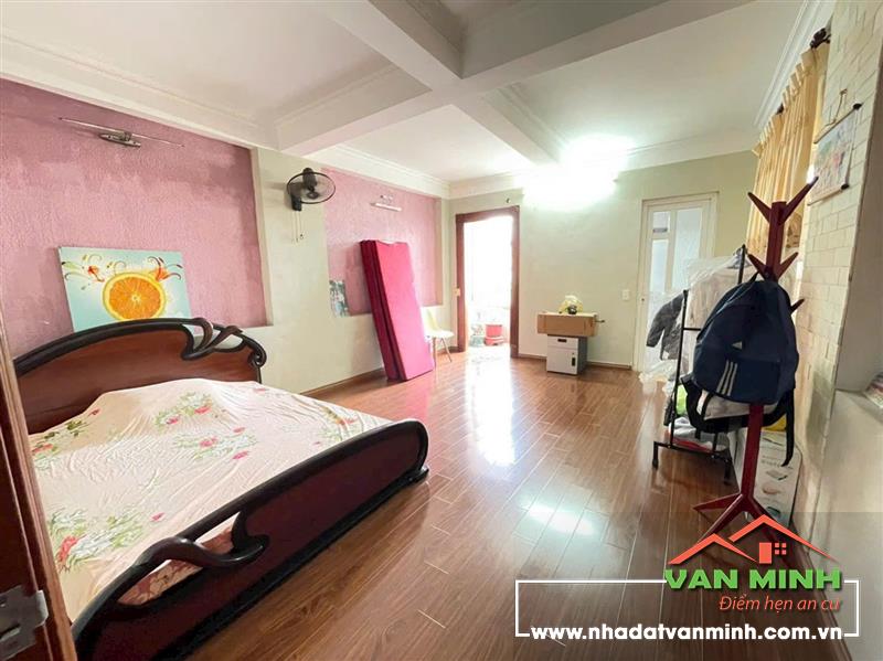 Bán nhà mặt đường Nguyễn Công Trứ, Lê Chân, Hải aphongf