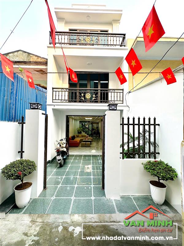 Bán nhà sân cổng xinh xắn phố Trần Nguyên Hãn, Lê Chân, Hp