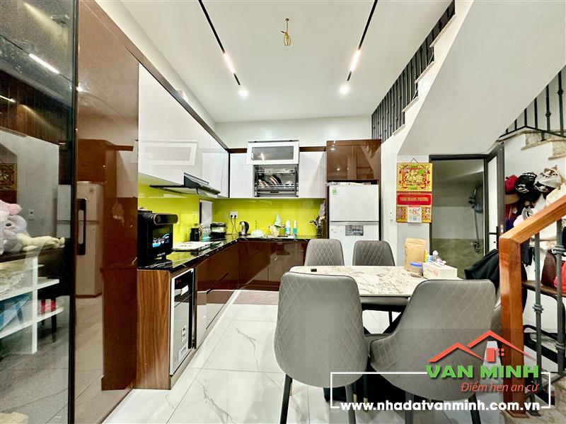 Bán nhà sân cổng phố Trần Nguyên Hãn, Lê Chân, Hải Phòng