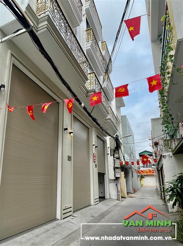 BÁN NHÀ PHỐ KHÚC THỪA DỤ - THIÊN LÔI - AEON