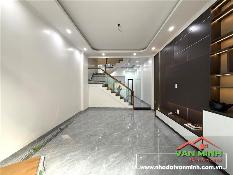 Bán nhà Khúc Hạo Lê chân Hải phòng 