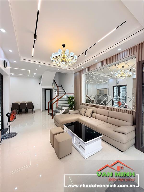 Nhà Phố Thiên Lôi- cách mđ 20m