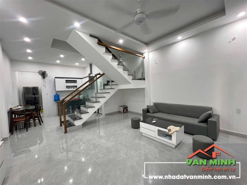 Bán nhà 3 tầng đường Trần Thành Ngọ - Ngõ 2,5m - Ngõ thông