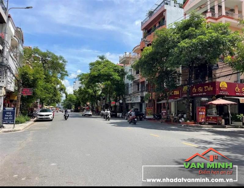 Bán nhà mặt đường Văn Cao, Hải An, Hải Phòng
