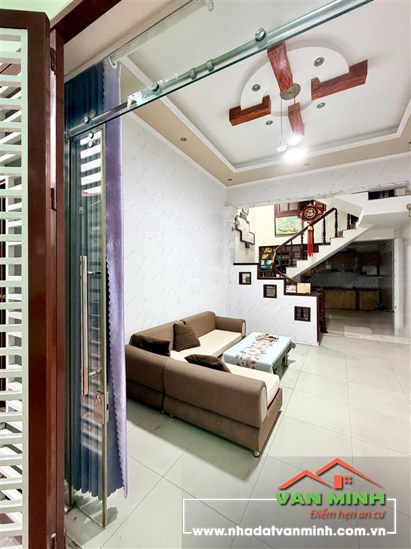 Bán nhà 3,5 tầng ngõ 213 Phủ Thượng Đoạn, Ngô Quyền, Hải Phòng