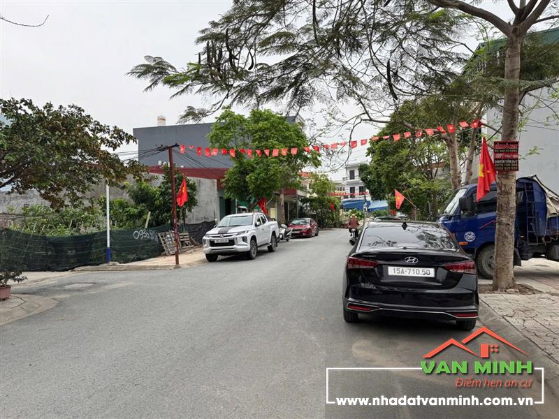 Chuyển nhượng lô đất đường 15m khu phân lô 15 Khúc Thừa Dụ, An Biên, Hải Phòng