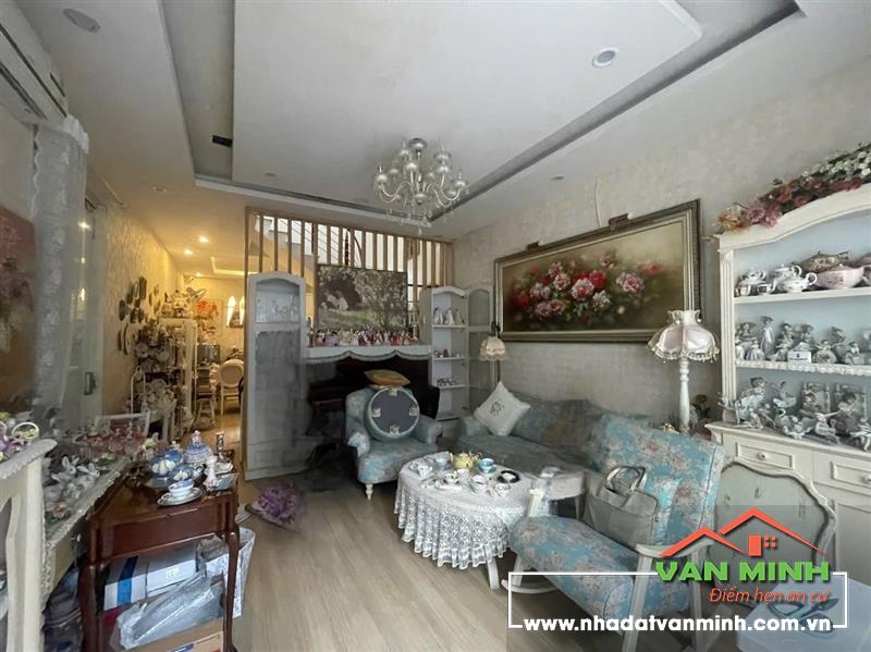 Bán nhà trong ngõ 200 Văn Cao, Hải An, Hải Phòng