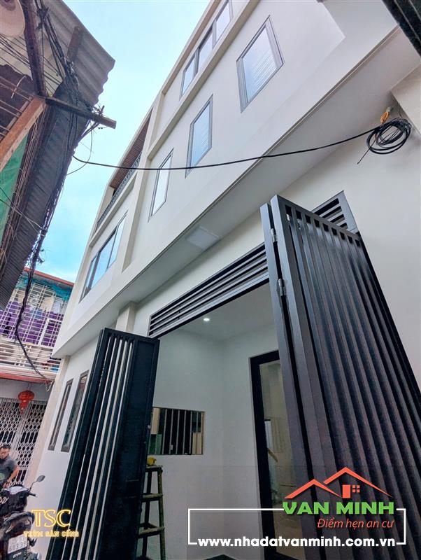 Bán nhà phố Thiên Lôi - Chợ Đôn, sân cổng rộng rãi, Lê Chân, Hải Phòng