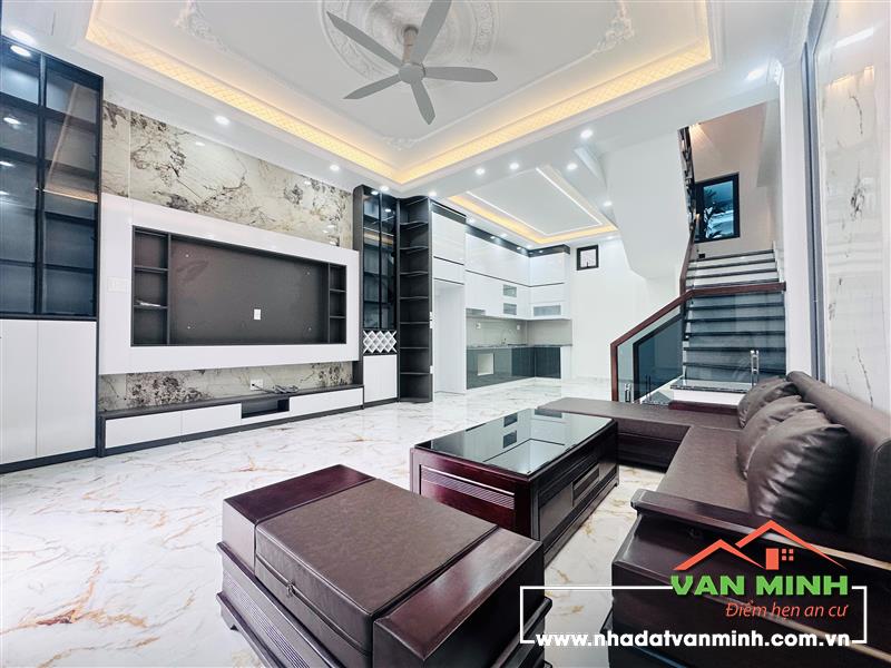 Bán nhà số 10/15 ngõ 273 Đằng Hải (ô tô 7 chỗ đỗ cửa), Hải An, Hải Phòng