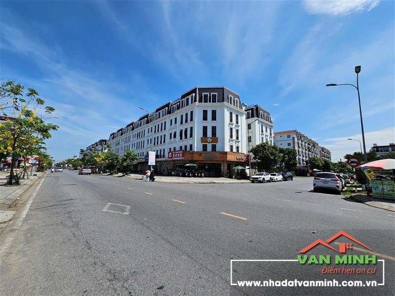 Cho thuê nhà mặt Đường Bạch Đằng, Quảng Ninh