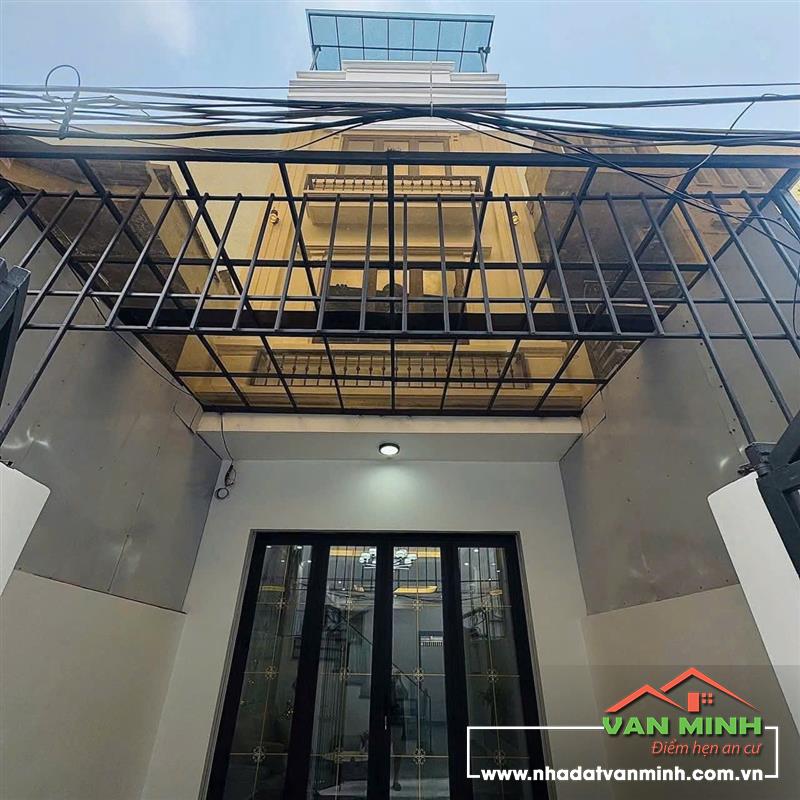 Bán nhà Vũ Chí Thắng- sân cổng riêng