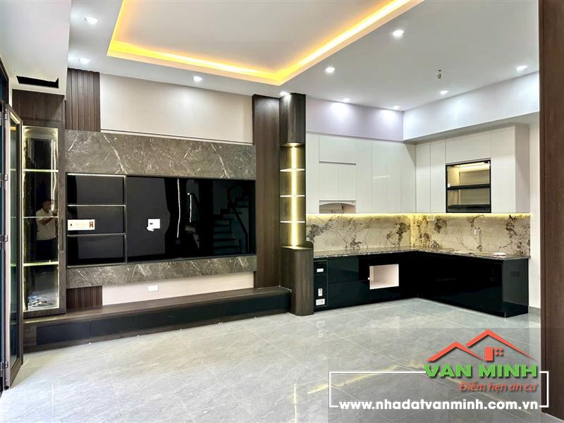 Bán nhà Văn Cao - Kiều Sơn 4 tầng ngõ oto vào tận cửa