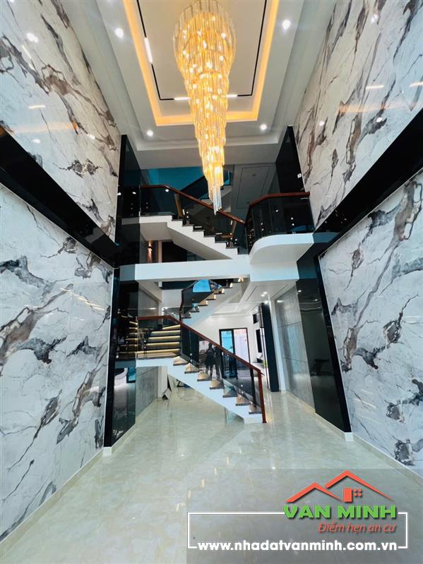 Nhà 4 tầng mặt đường Vân Quan, Đa Phúc - 82m2 - Đường 6m