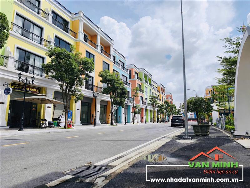 Bán căn Shophouse TL-24 - CR07 -  mặt phố Tài Lộc (đối diện trường học), Vinhomes Royal Island, Thủy Nguyên, Hải Phòng