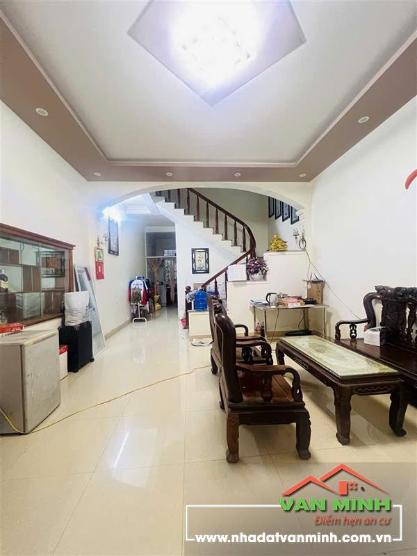 Nhà 2 tầng dân xây đường Trần Tất Văn - 85m2 - Ngang 4,97m