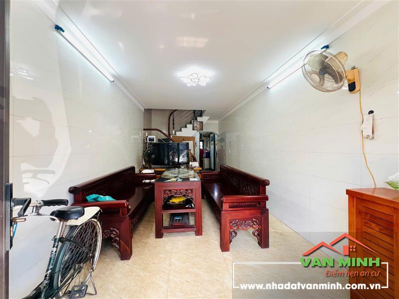 Bán nhà mặt đường Lán Bè, Lê Chân, Hải Phòng.