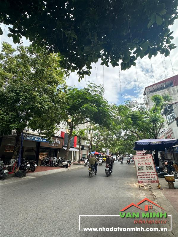 Bán nhà mặt đường Hoàng Minh Thảo, Lê Chân, Hải Phòng