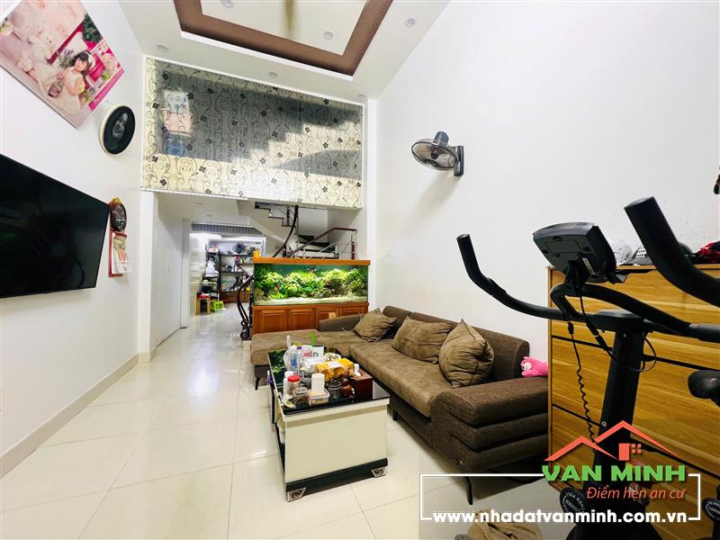 Bán nhà trong khu phân lô Lâm Tường, Lê Chân, Hải Phòng.