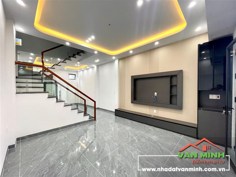 BÁN NHÀ PHỐ THIÊN LÔI - CÁCH AEON VÀI BƯỚC CHÂN