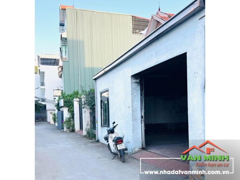 Cho thuê nhà xưởng hoặc nhà trọ(2 phòng) tại số 10, Tổ 3, Xóm Trung, Văn Cao, Ngô Quyền, Hải Phòng