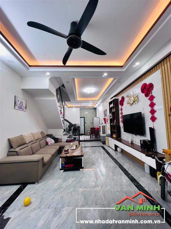 Nhà 3,5 tầng đường Trần Nhân Tông - 50m2 - Gần ngã 6 Quán Trữ